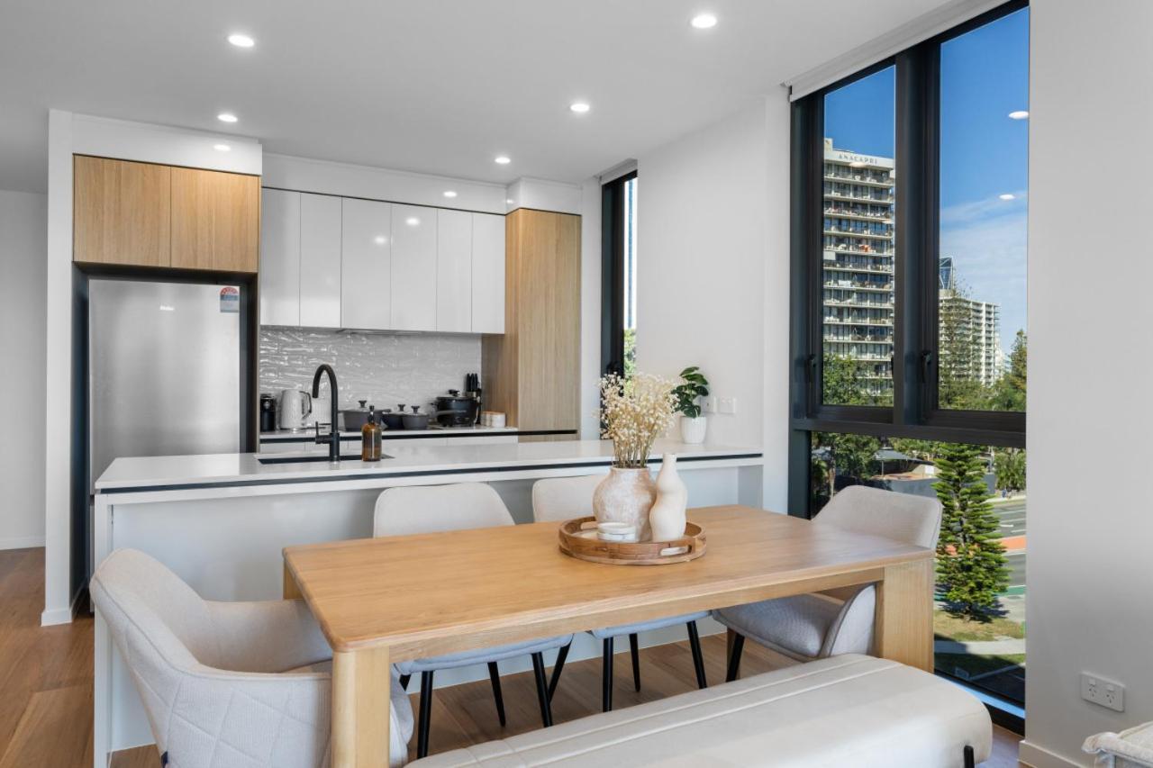 The Sunset - Brand New Riverview 2 Bedroom With Free Parking, Pool & Gym Gold Coast Exterior photo